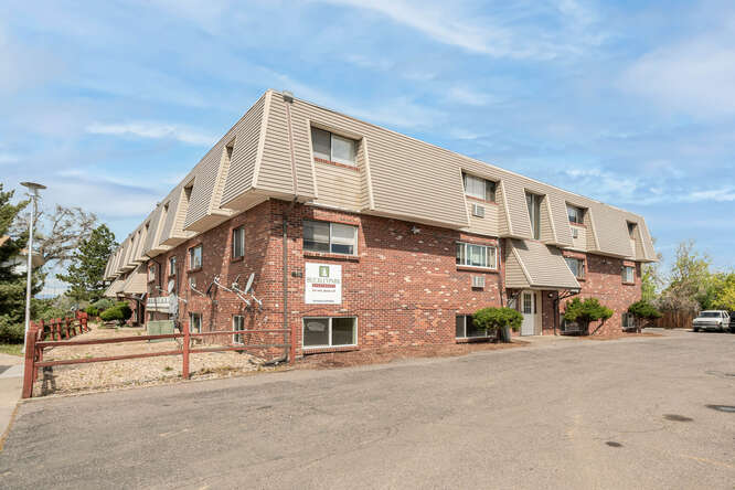 1397 Laredo St. 102 – photo 4