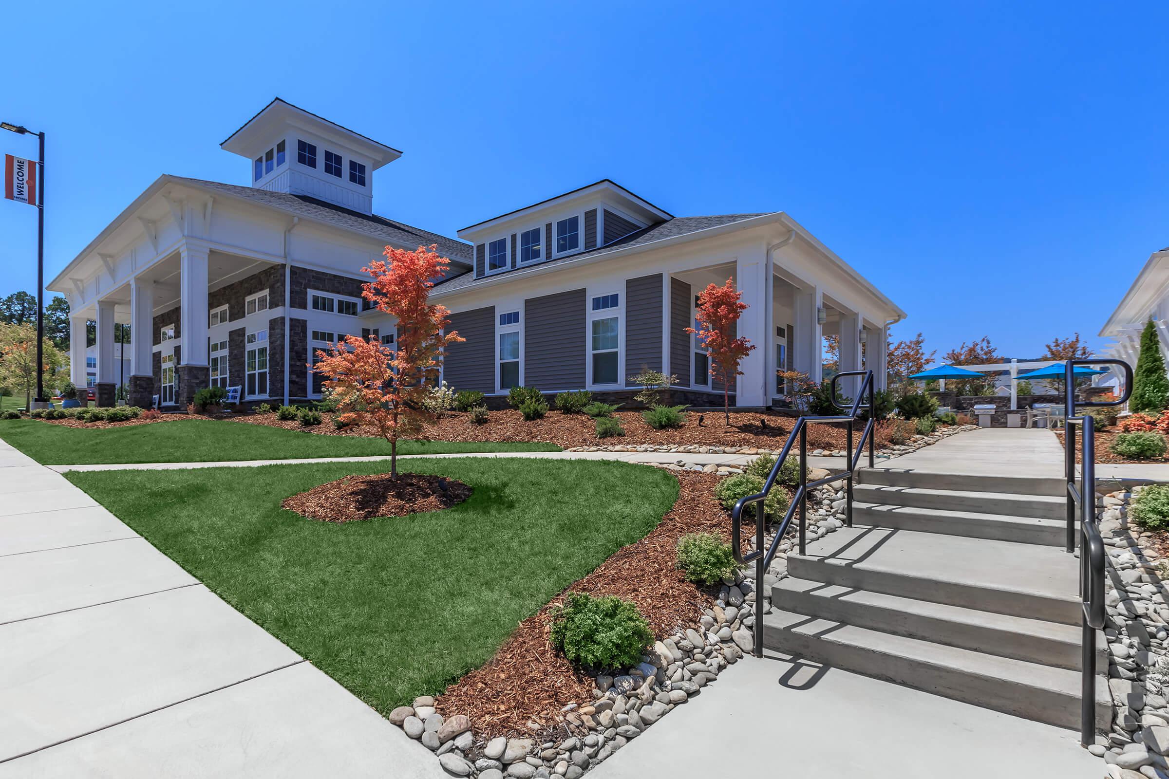 Riverstone Apartments at Long Shoals – photo 4