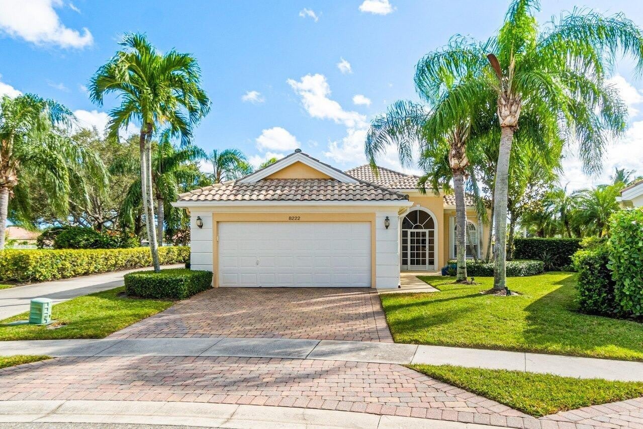 8222 Dominica Place – photo 3