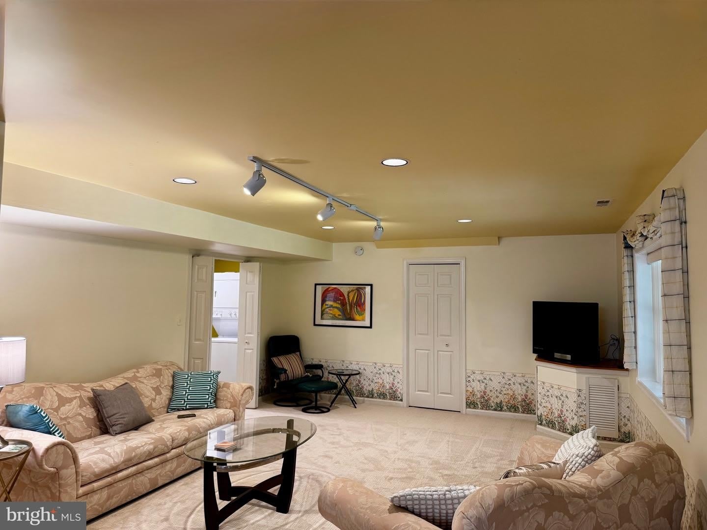 8268 RIPPLING BRANCH RD – photo 3