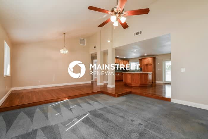 931 Waverly Drive – photo 4