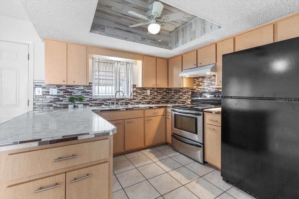 5320 BUTTONWOOD Drive – photo 4