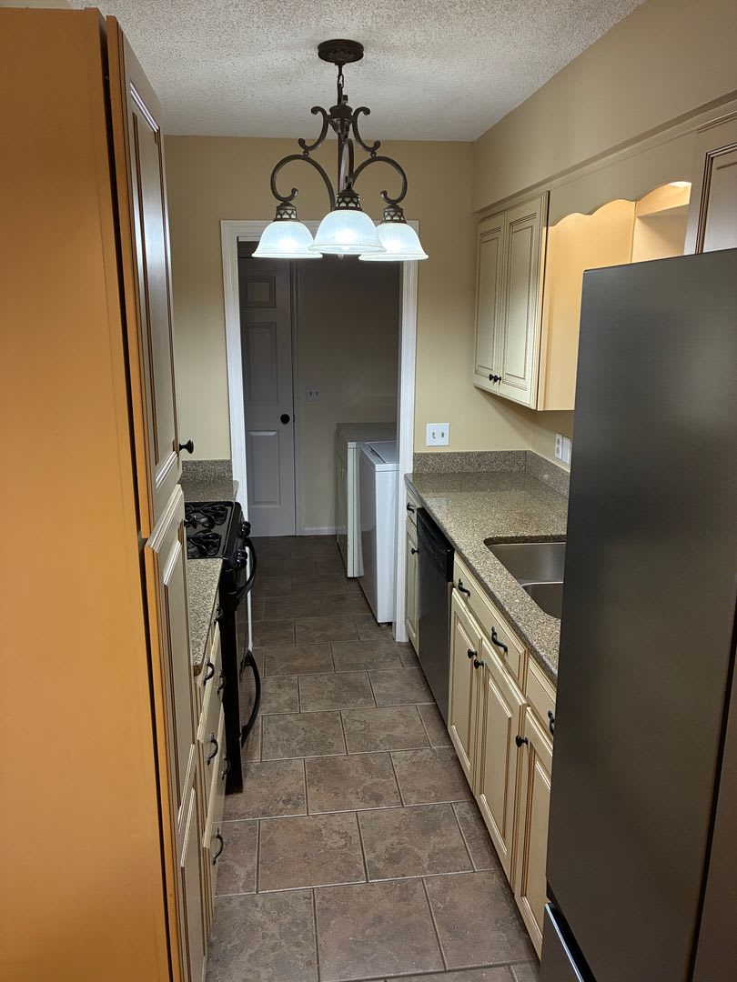 3 Bed 2 Bath Donelson House – Available Early September! $2000 – photo 4