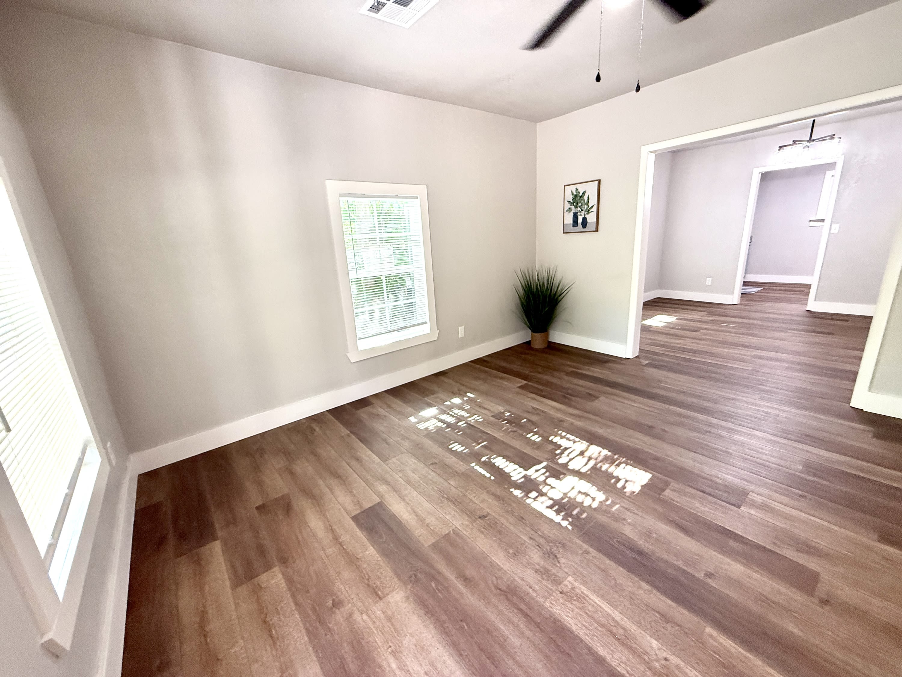 721 Roff Street Northeast – photo 5