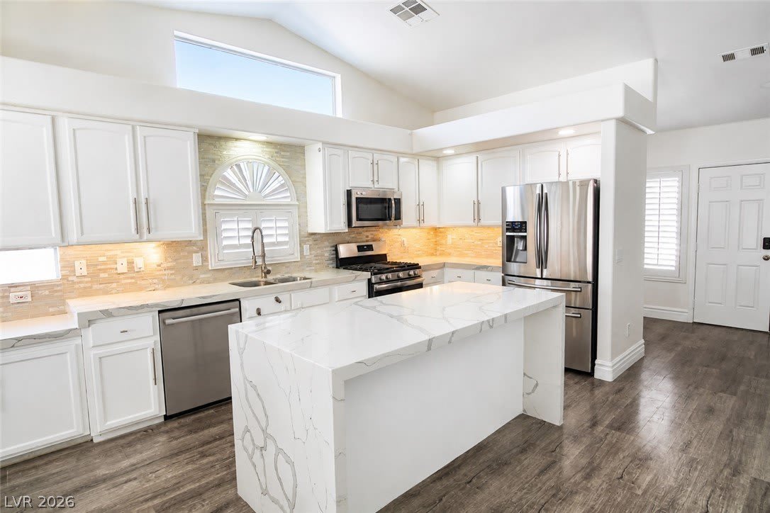 9682 Driftwood Island Court – photo 3