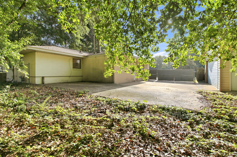 5818 Wares Ferry Road – photo 4