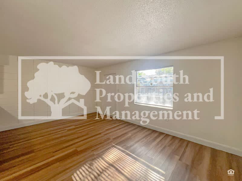 817 W. Carole Street – photo 2