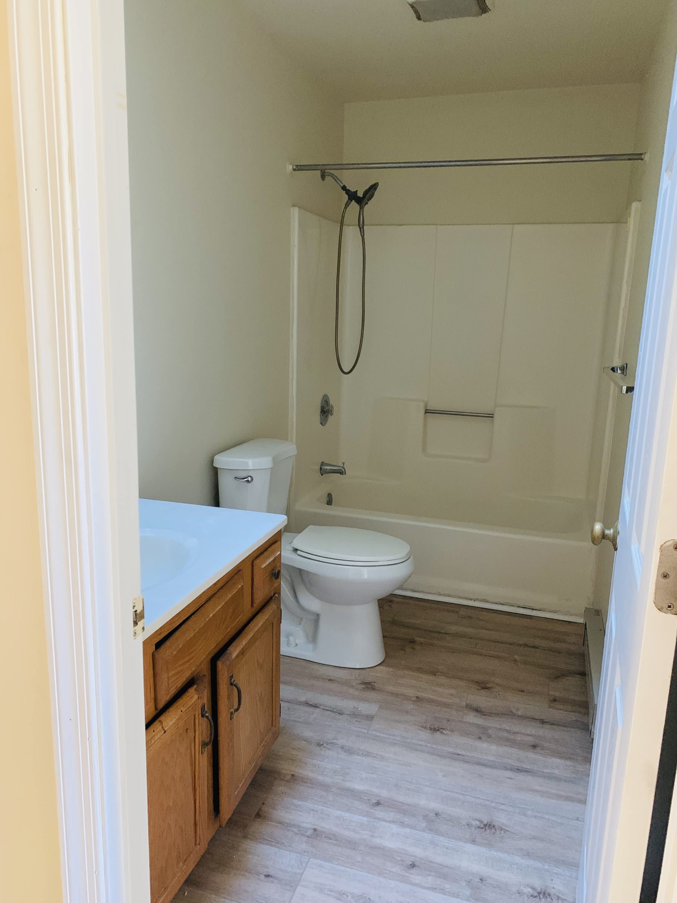 64 Queen Ave – photo 4