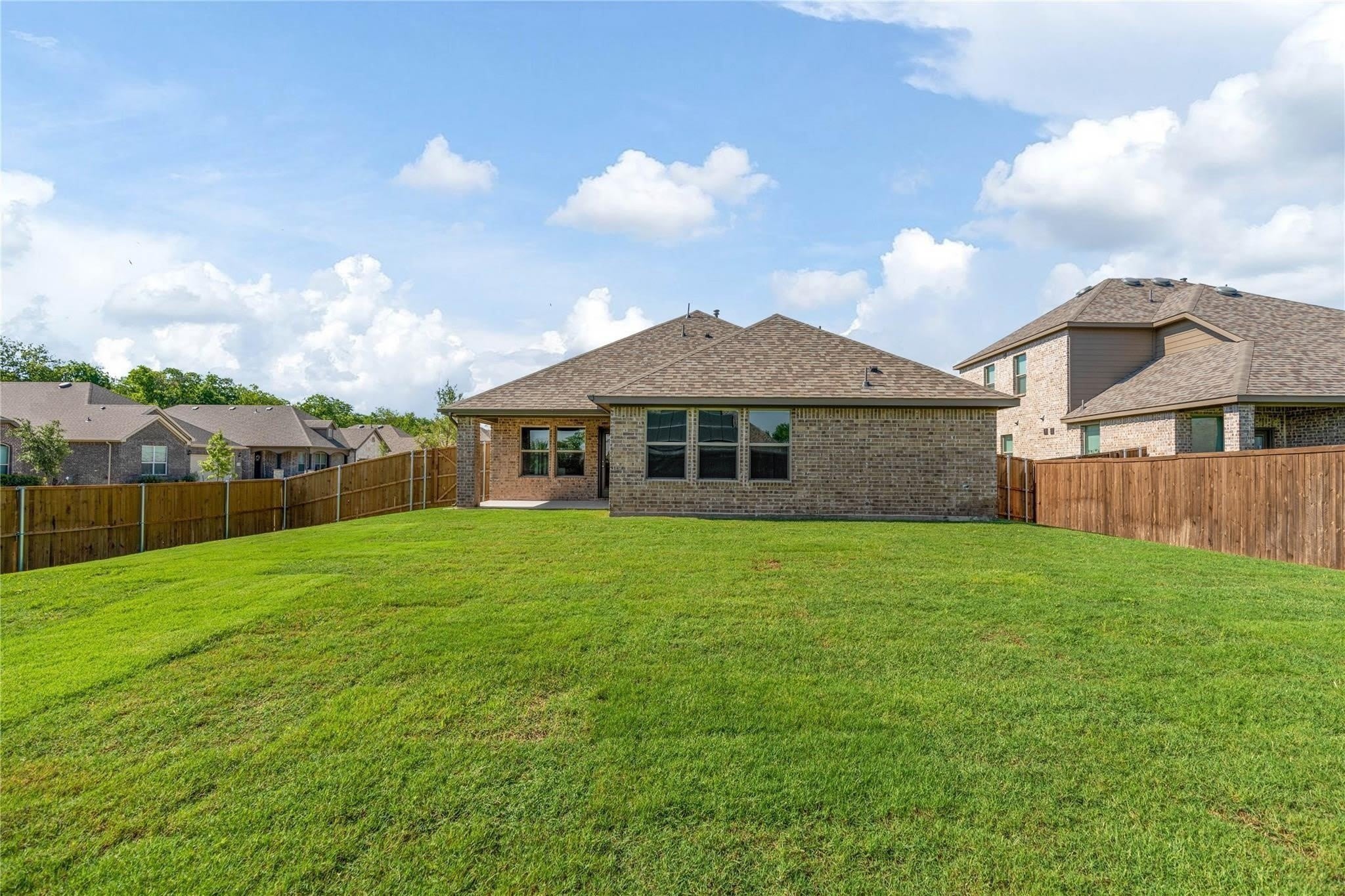 1253 Carinna Drive – photo 5