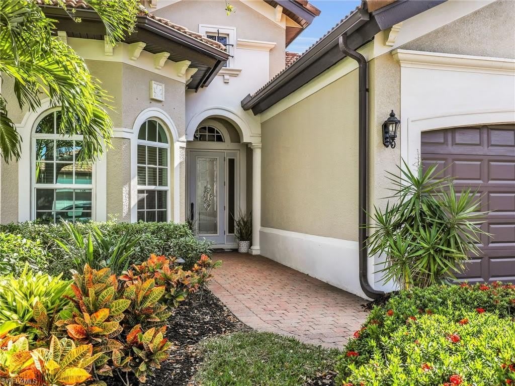 7864 Valencia Ct – photo 3