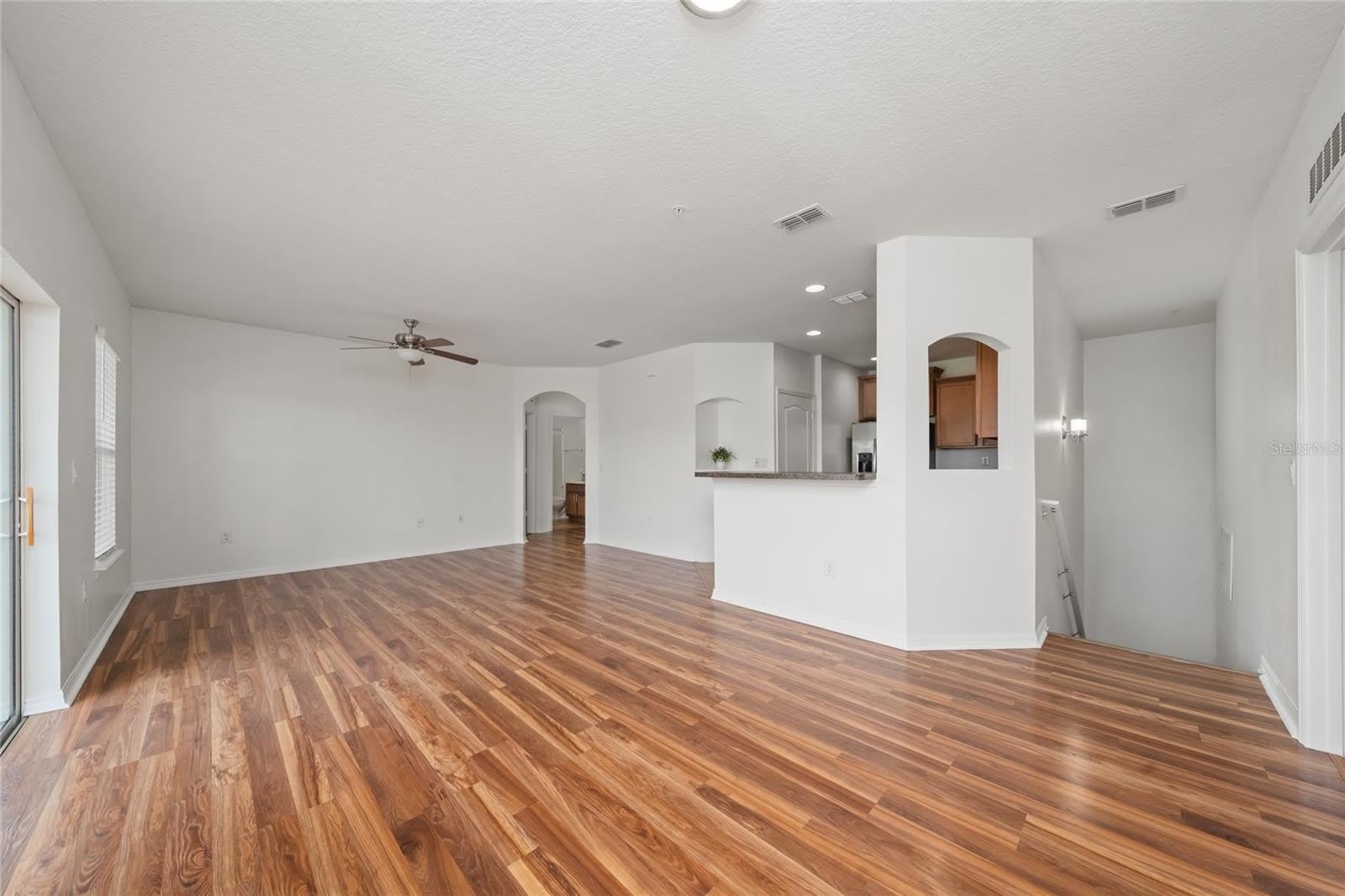 2148 BETSY ROSS Lane – photo 4