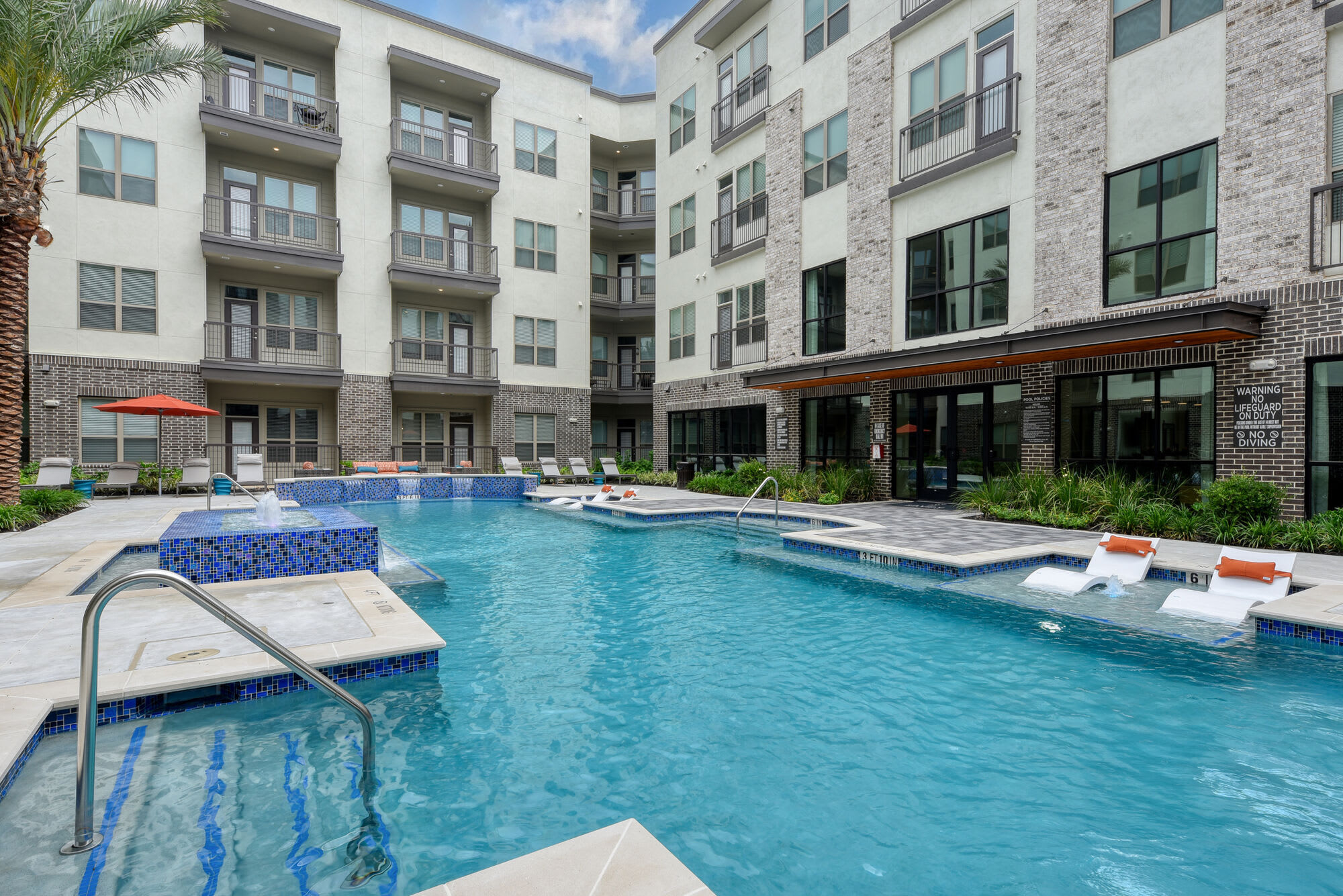 The Savoy Apartment Homes – photo 1