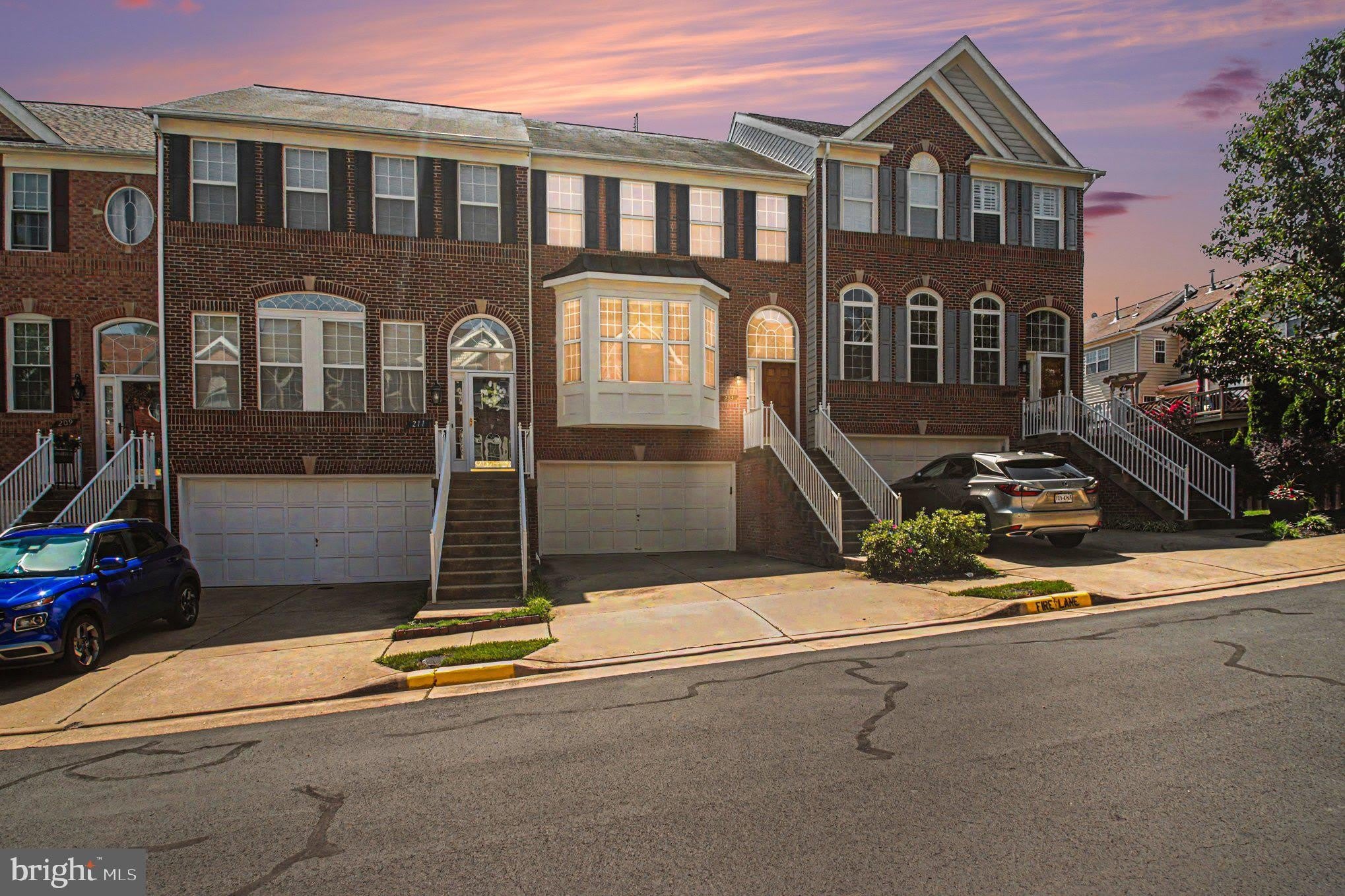 213 SPENCER Terrace SE – photo 1