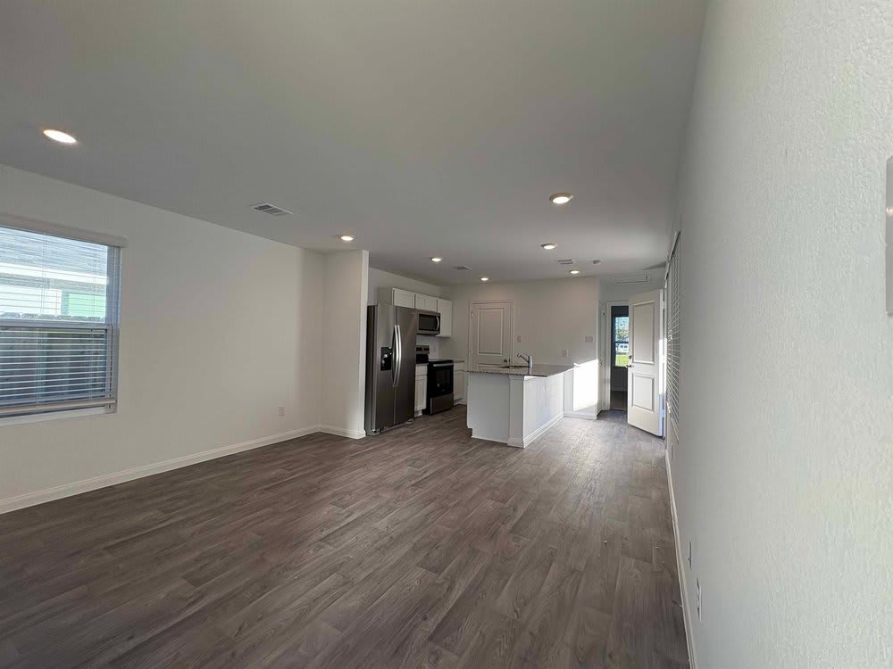 14626 New Village Dr – photo 2