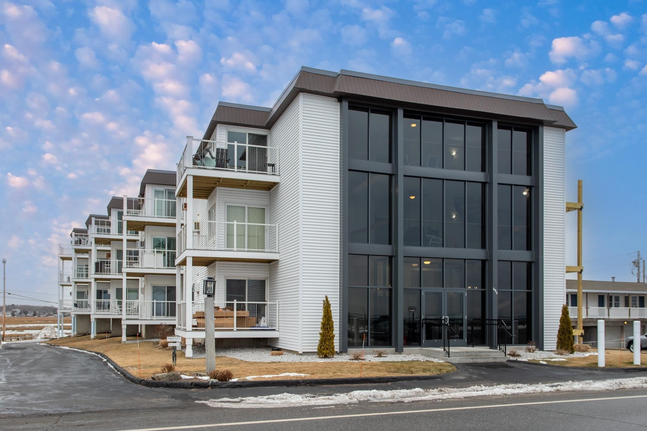 493 Ocean Boulevard – photo 2