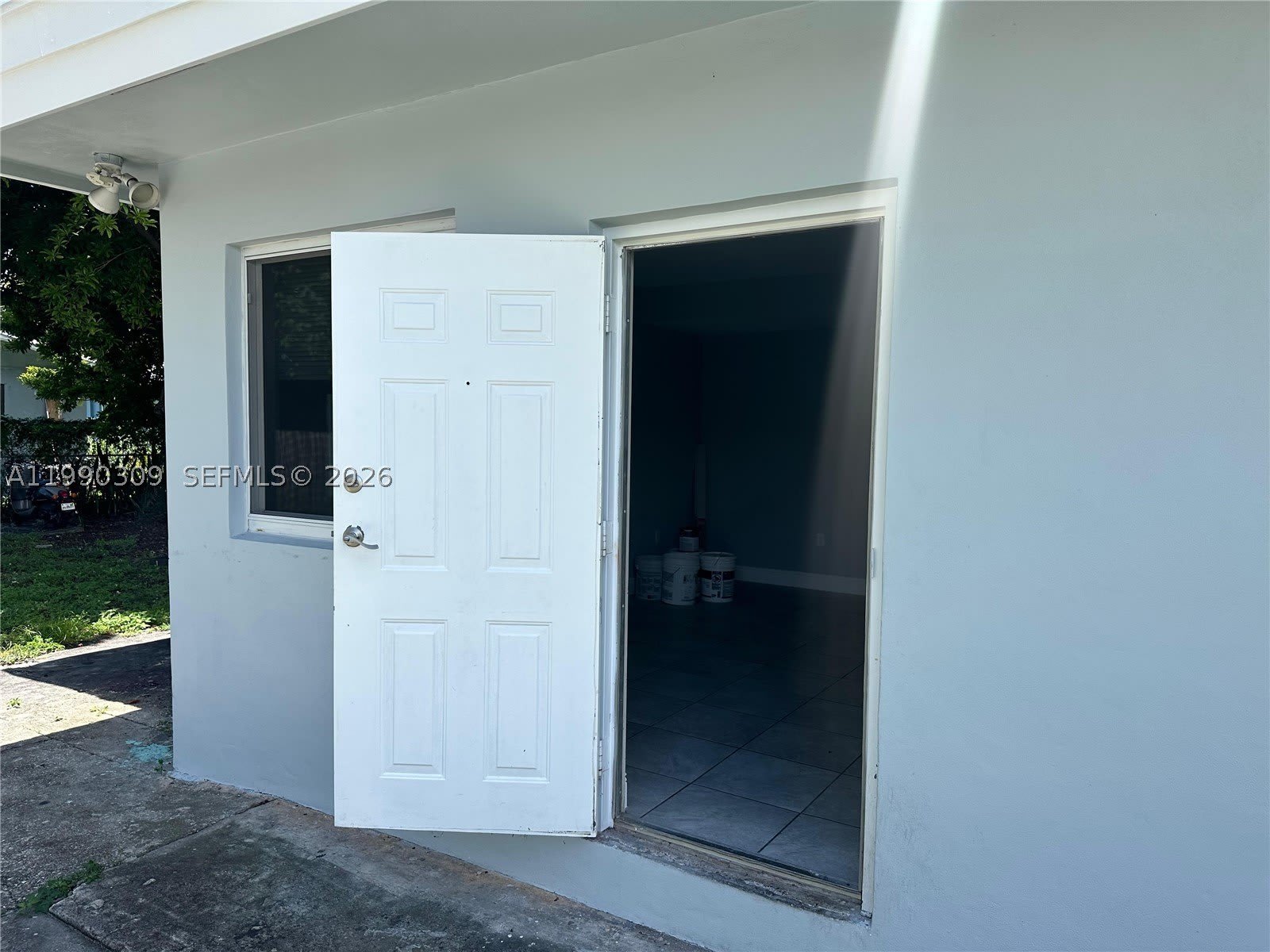 6801 NW 2nd Ct – photo 2