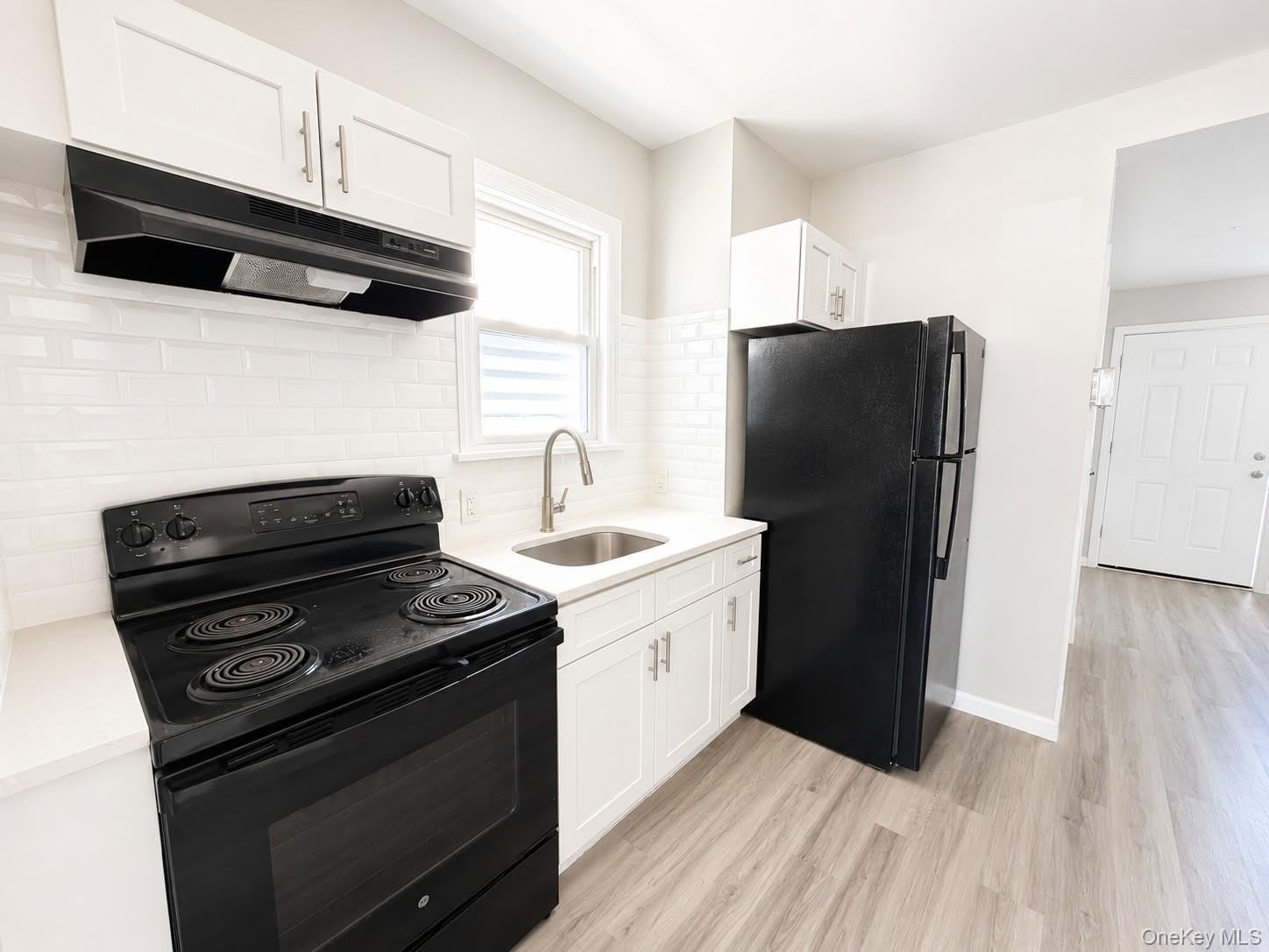 25 Monroe Street – photo 4