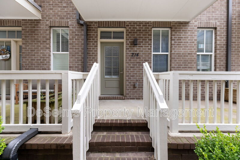 214 Porter Village Circle – photo 3