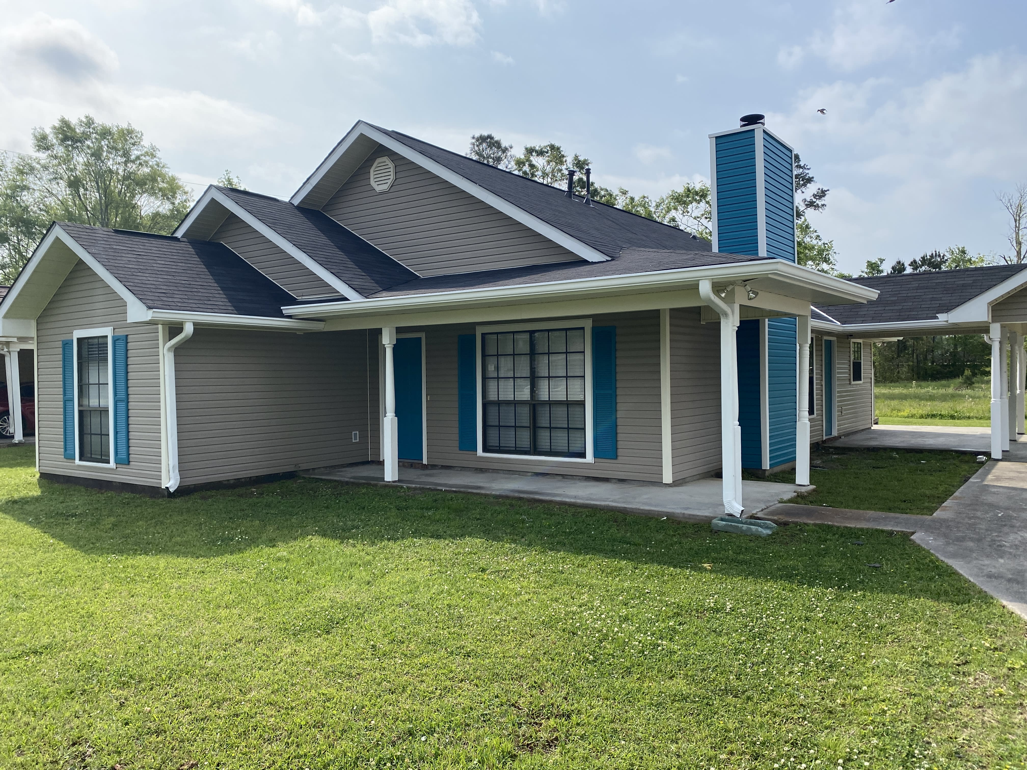16 Cypress Dr – photo 1