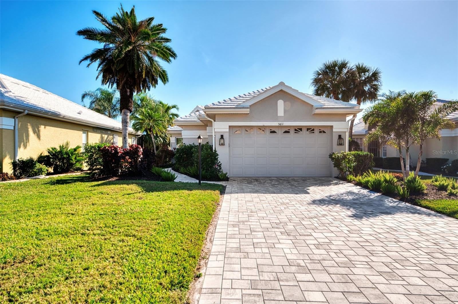 561 FALLBROOK Drive – photo 4