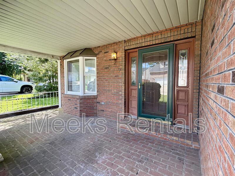 9 Romar Ct. – photo 2