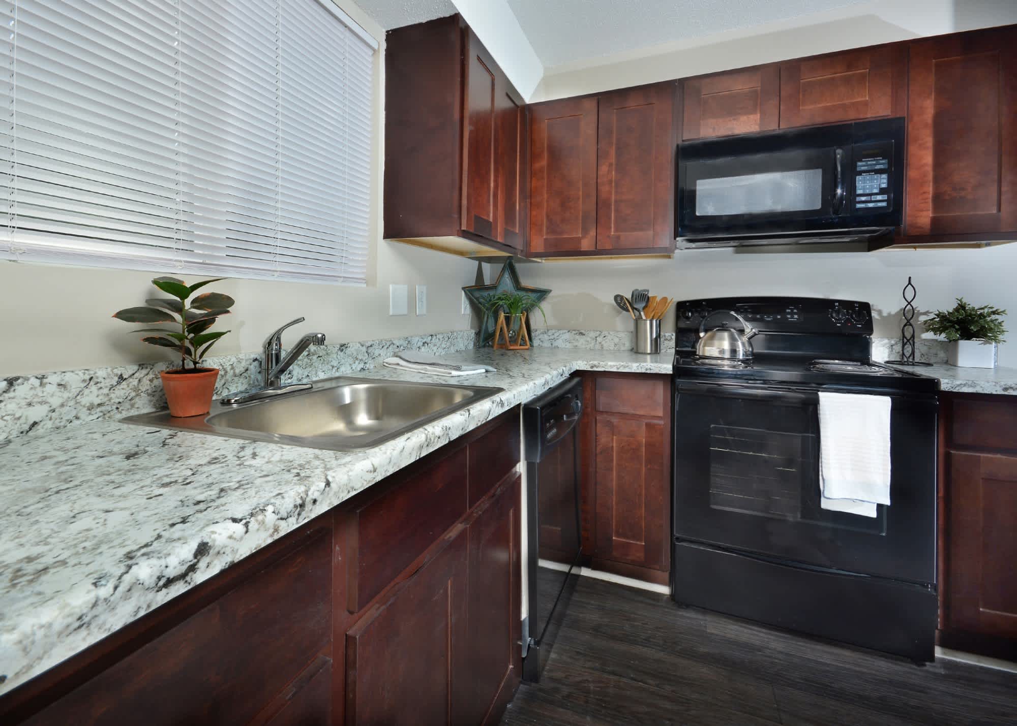 Keystone Apartments – photo 4