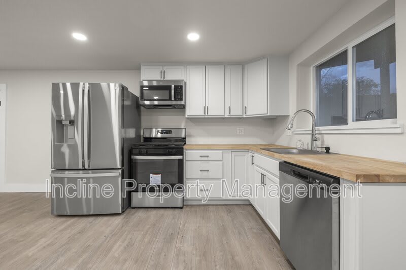 450 Scenic Dr – photo 4