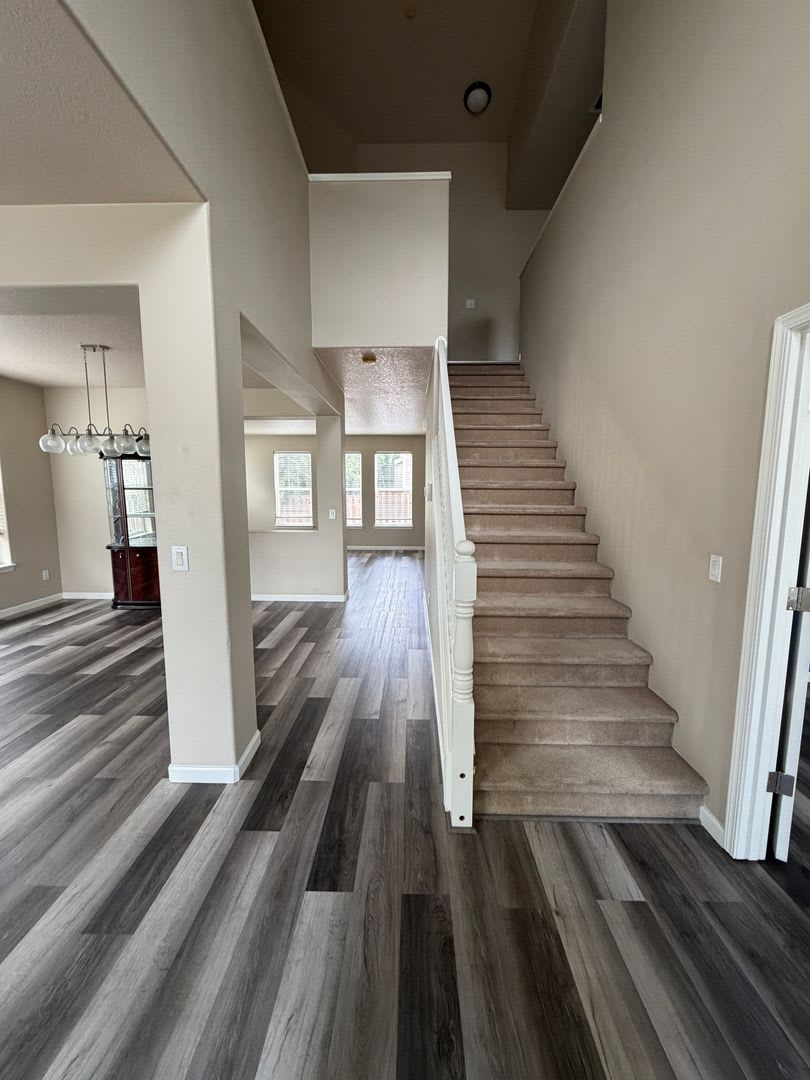 3BR/3BA Two-Story Home w/ 2 Bonus Rooms, Garage, & Fenced Yard – photo 5