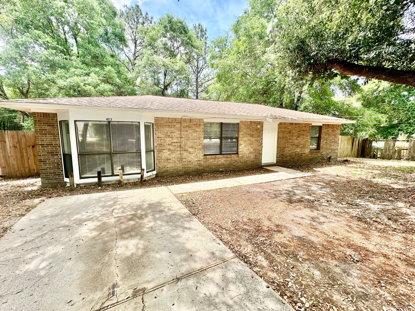 Cute All Brick 3 Bedroom Home For Rent South of I-10! – photo 2