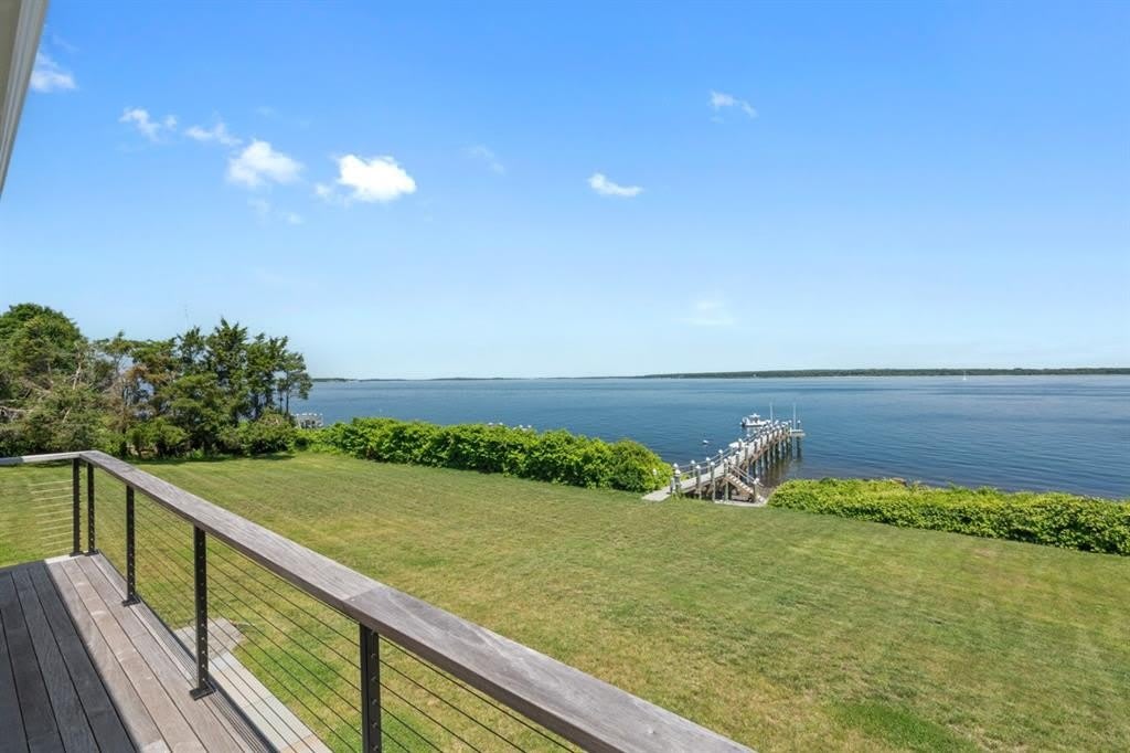 1058 East Shore Road – photo 5
