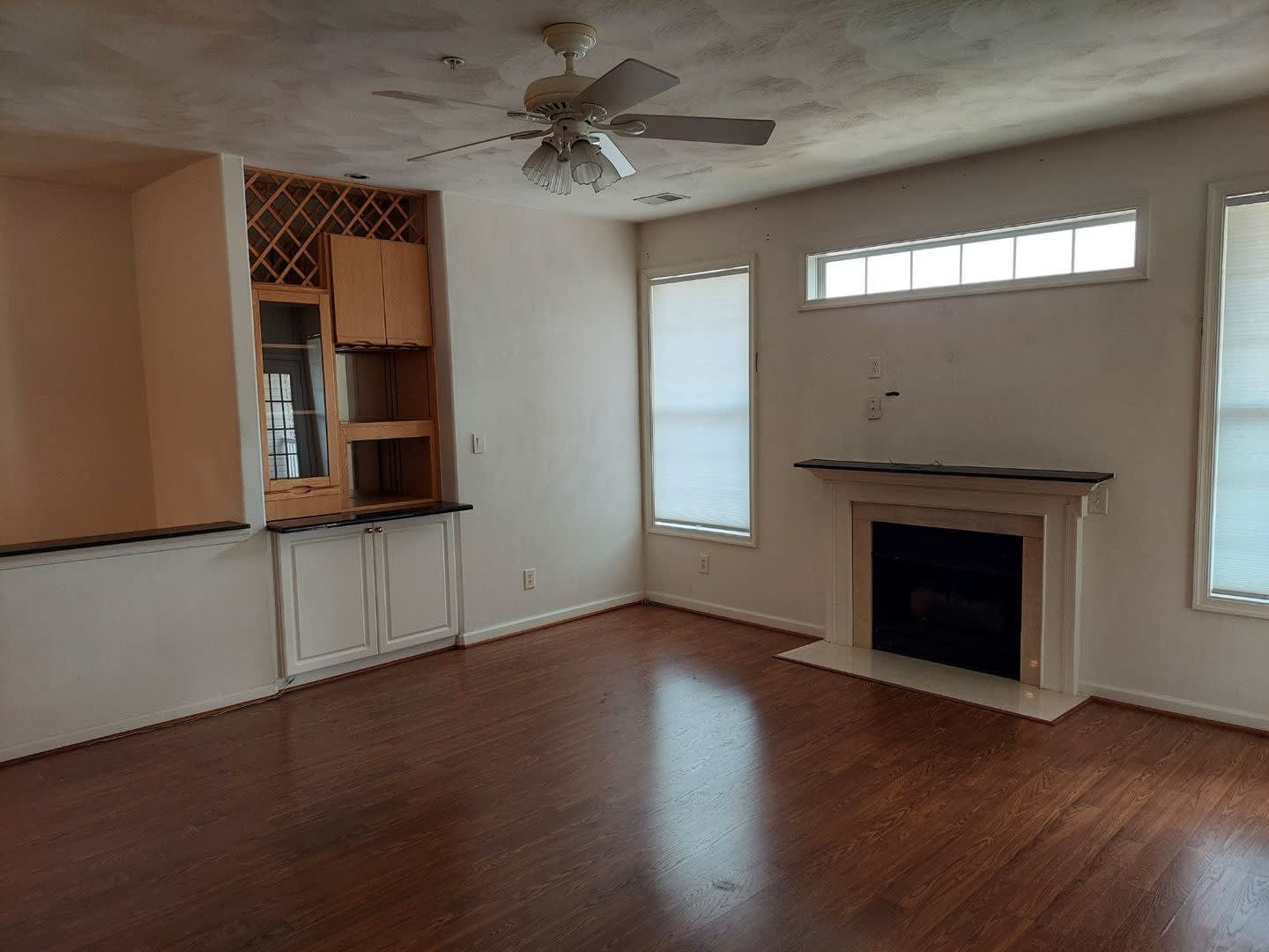 3 Bed 2 Bath Condo – photo 4