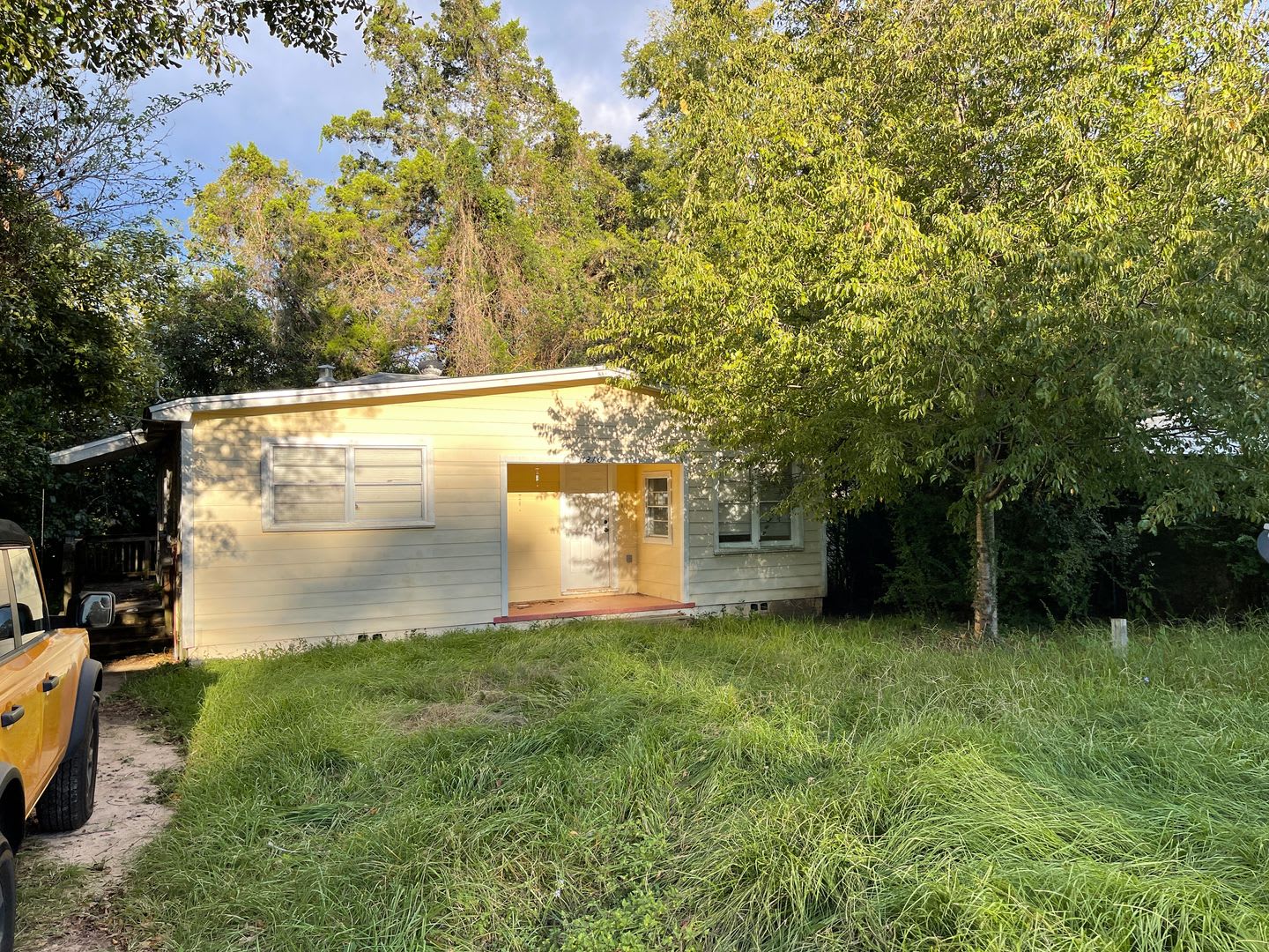 Move In Special Cute 2 Bedroom 1 Bath Home – photo 1