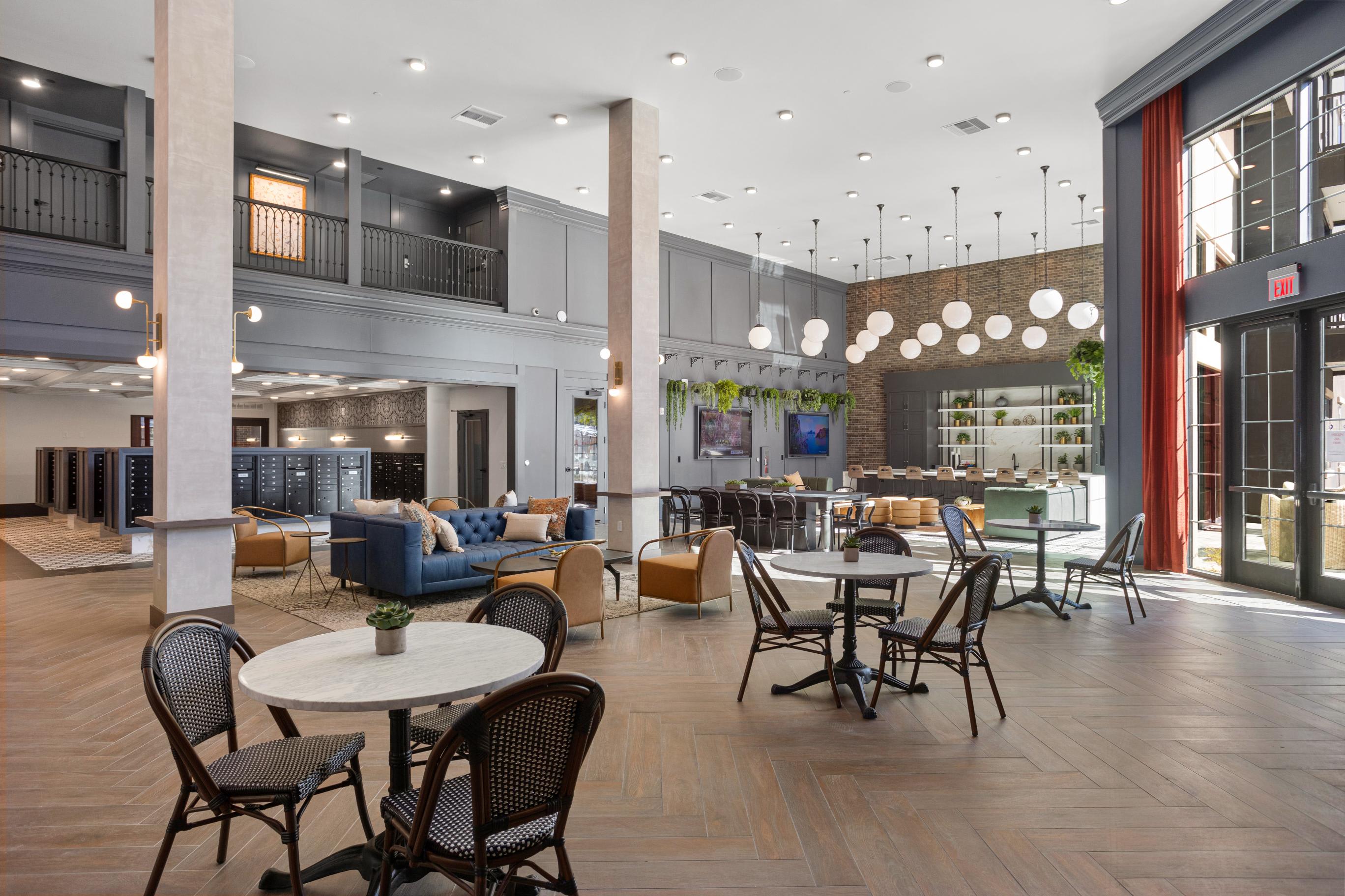 Alta Uptown – photo 4
