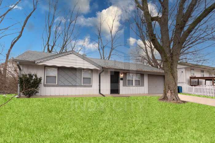 8328 East 41st Place – photo 1