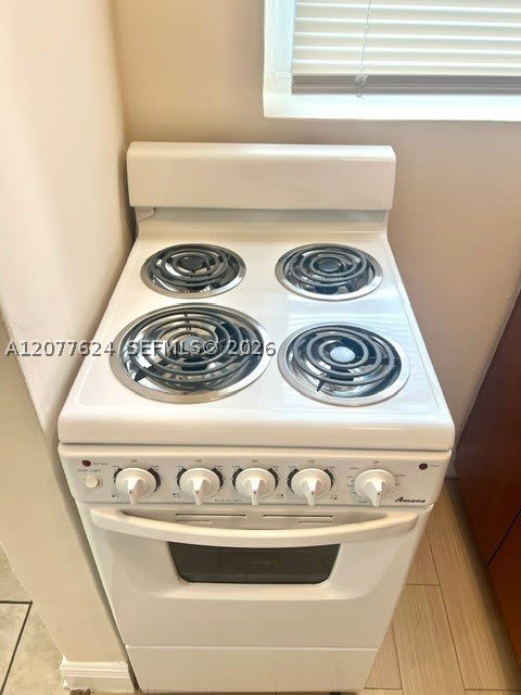 698 NE 85th St – photo 3