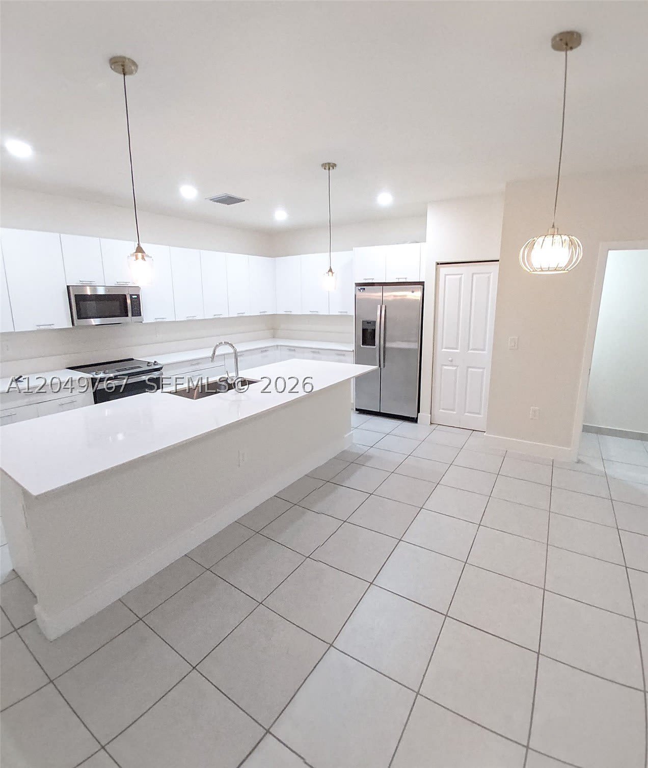 4619 NW 83rd Pkwy – photo 4