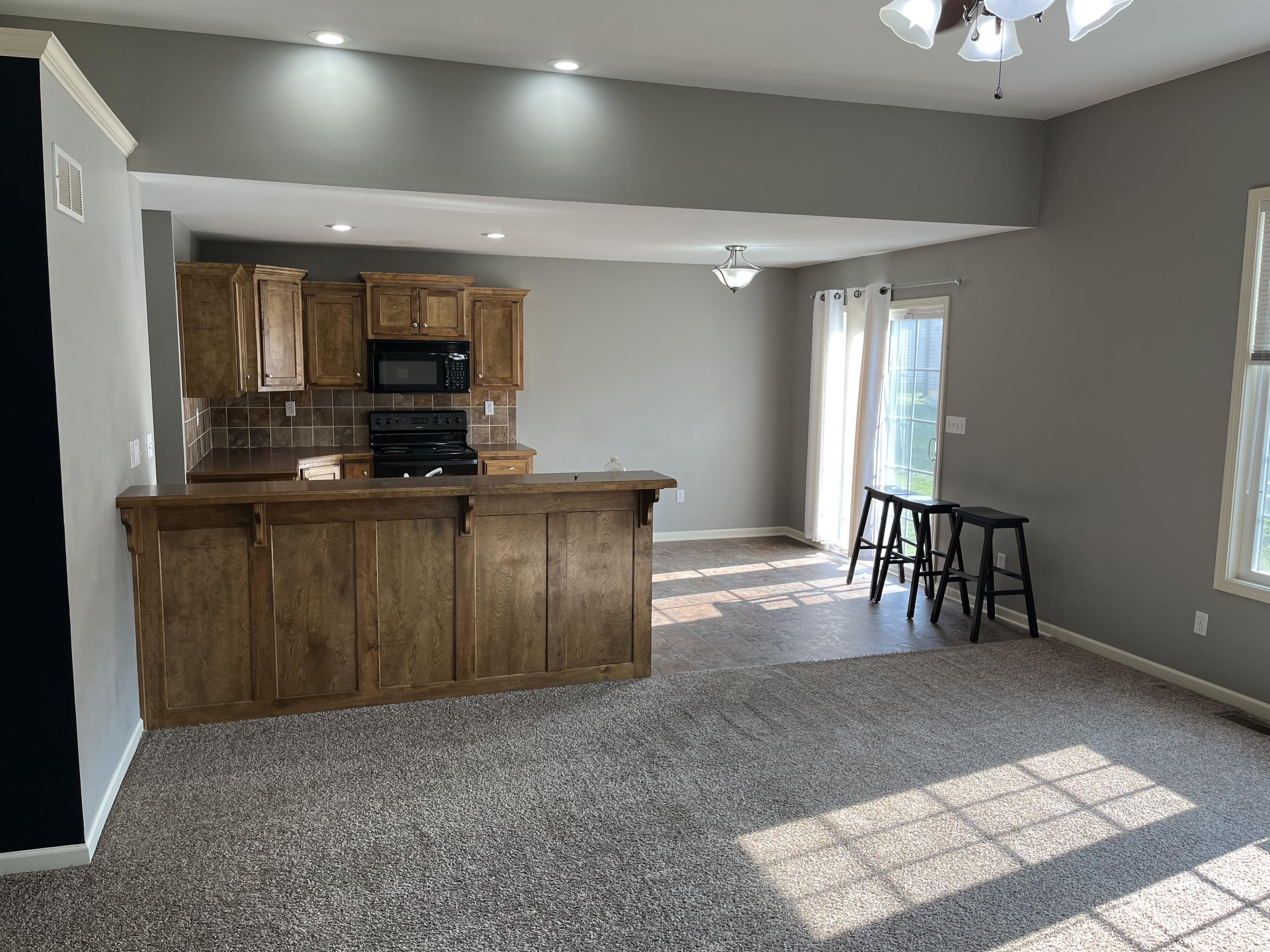 1207 Aubreis Way – photo 1