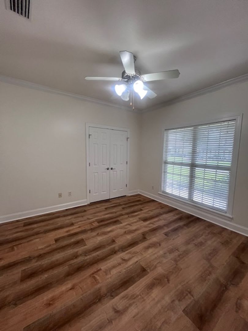 Beautiful Home In Arbor Run S D – photo 3