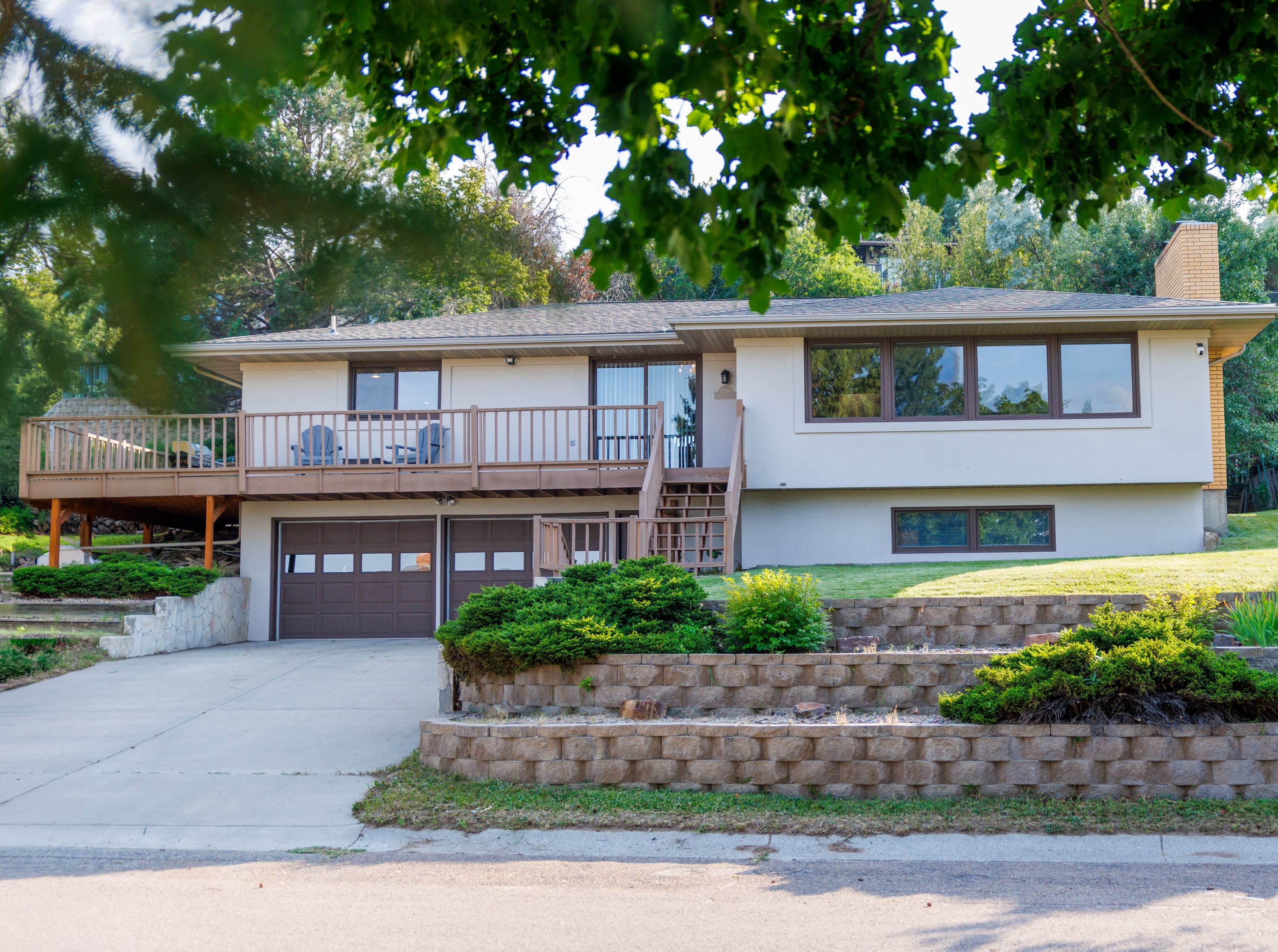 2750 Greenbriar Drive – photo 2