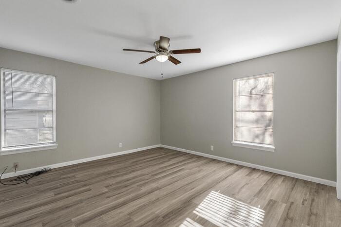 3 Pershing Drive – photo 2