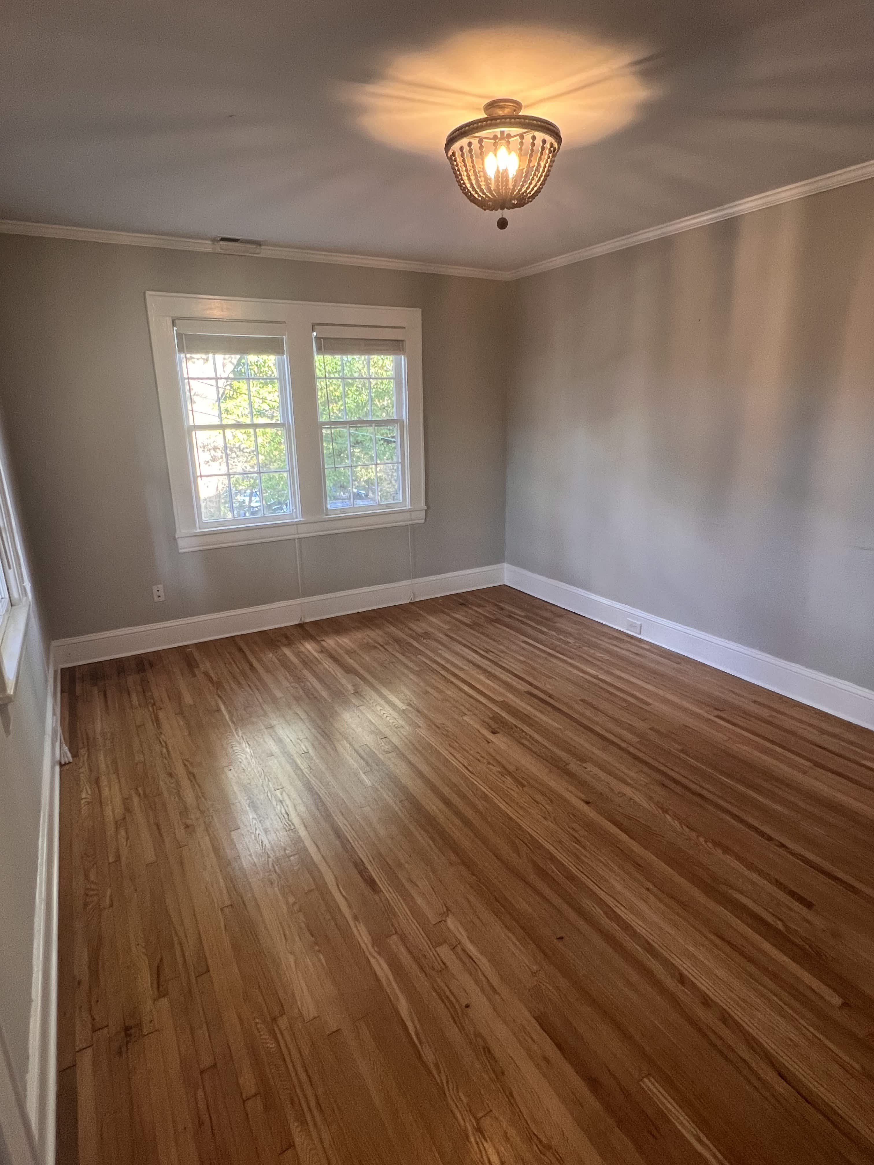 124 North Laurel Avenue – photo 3
