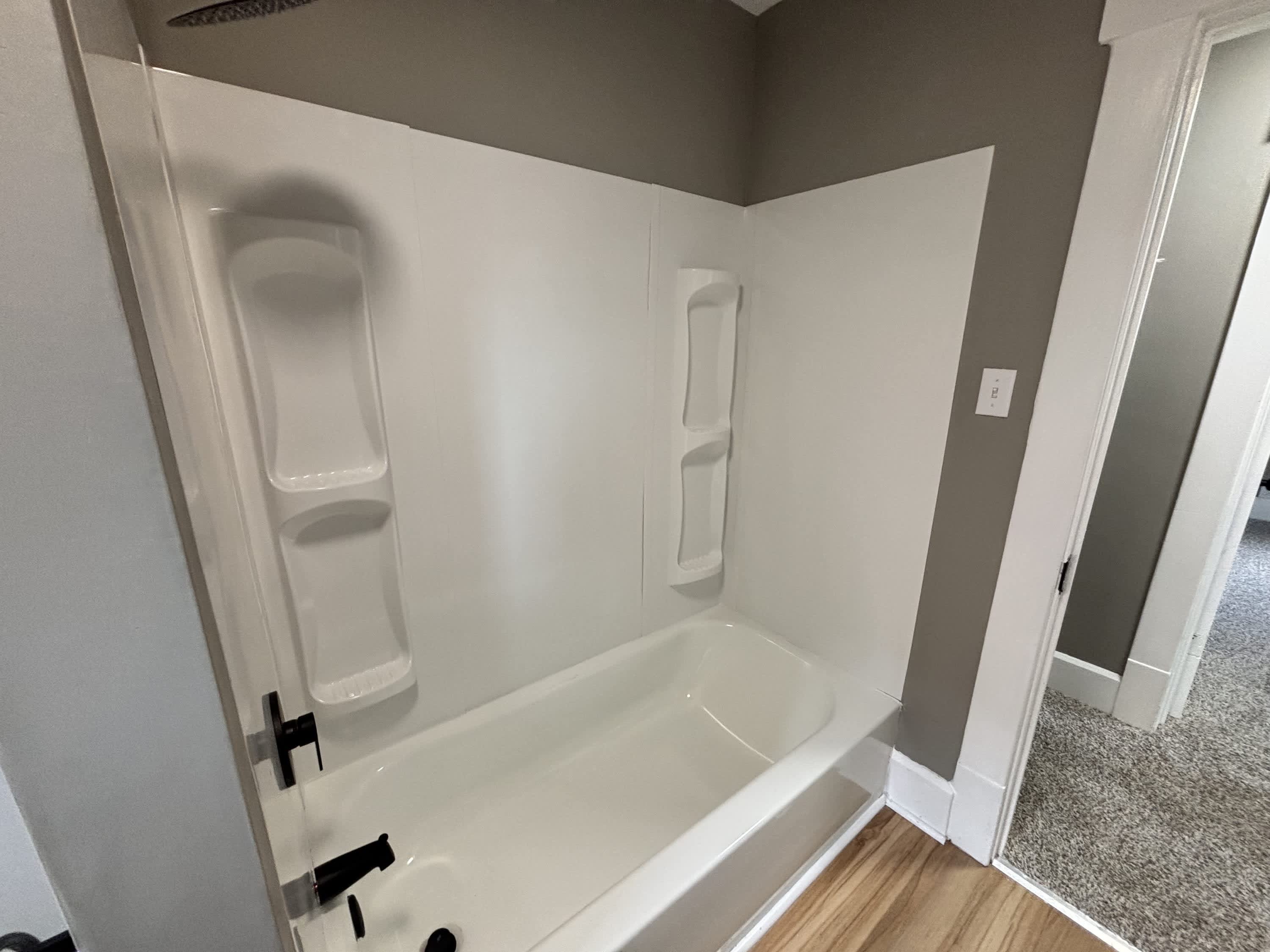 330 Columbus Ave NW – photo 2