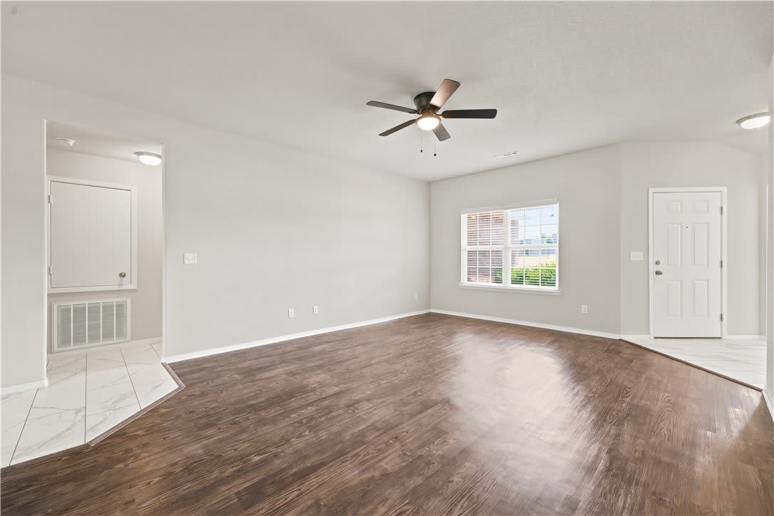 802 SW Green World Street – photo 4
