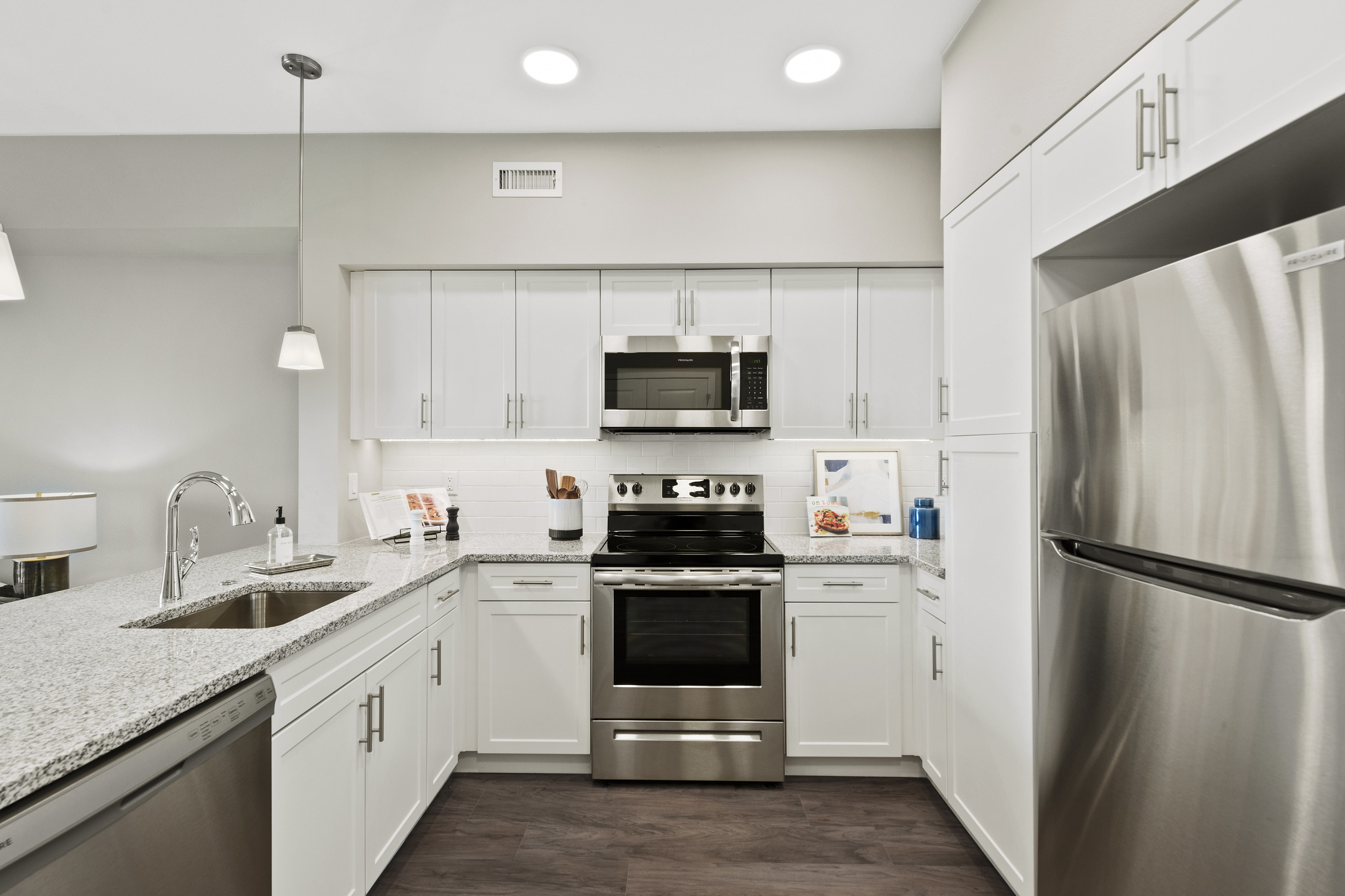 Avenida at Centerra Age 55+ Apartment Homes – photo 2