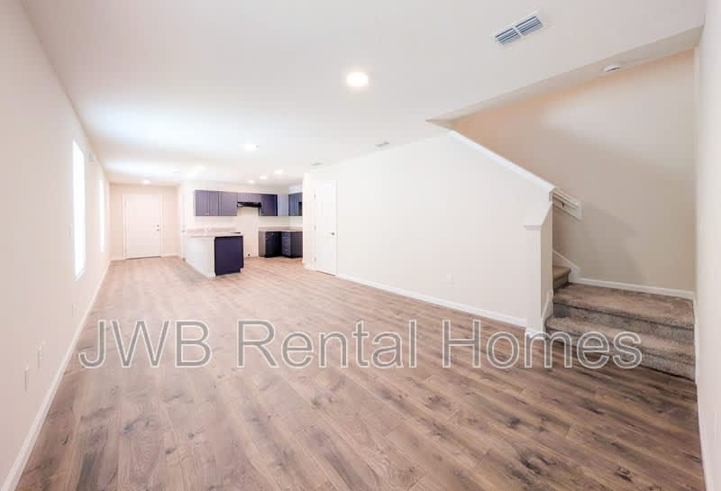 9007 Cocoa Ave – photo 3