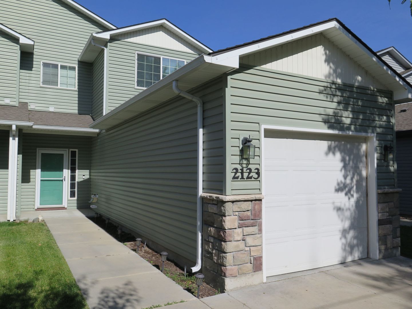2123 South Dorothy Avenue – photo 2