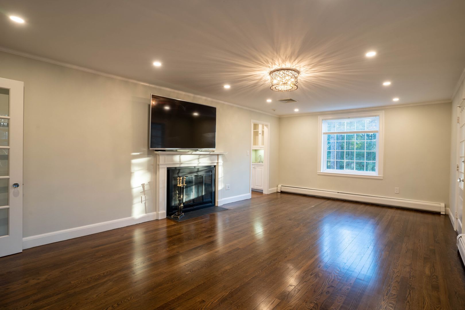 Charming Newton Home – photo 5
