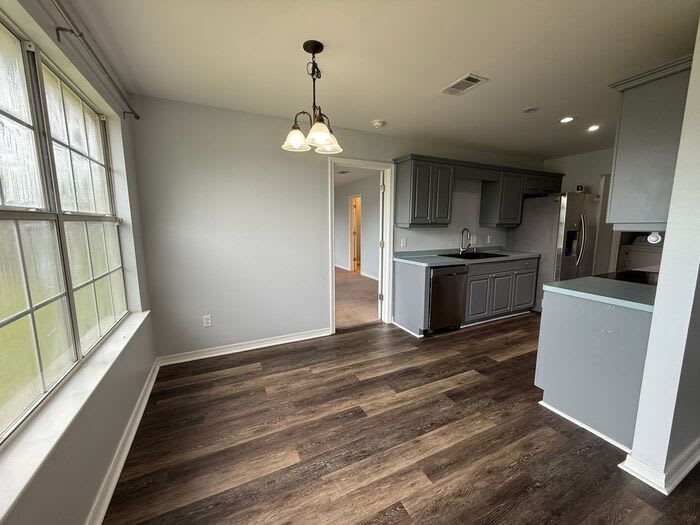 2111 Coral Creek Drive – photo 5