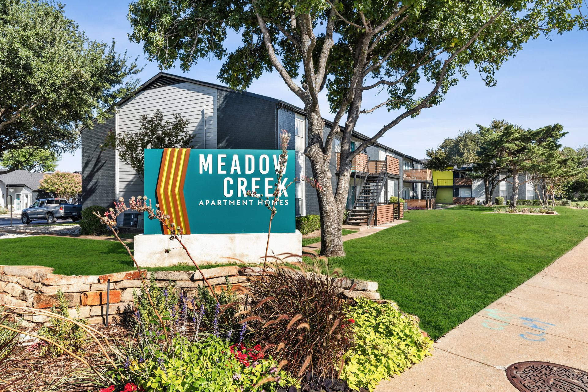 Meadow Creek Apartments – photo 2