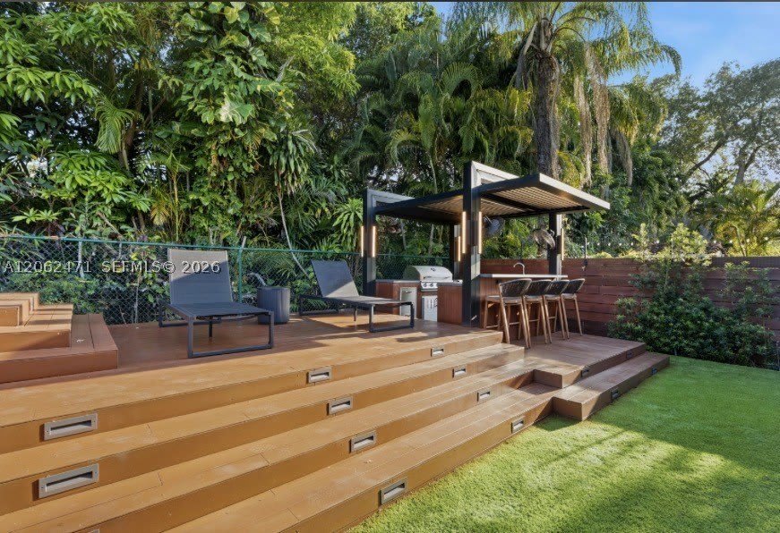 4628 SW 10th St – photo 4